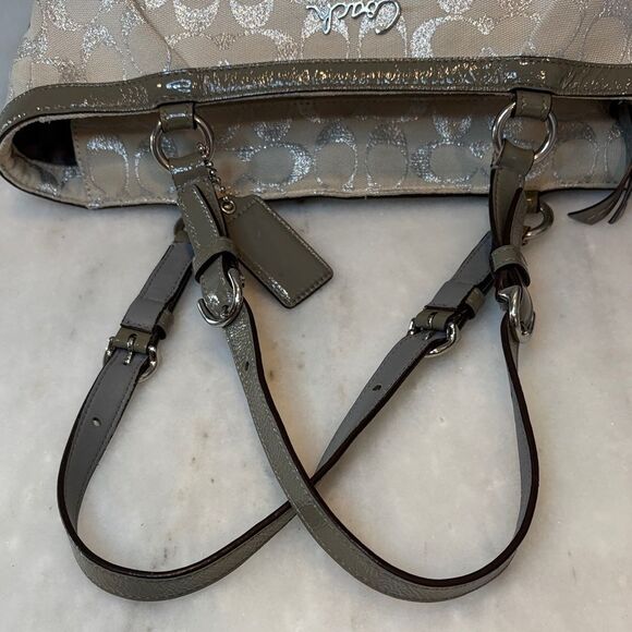 Coach F17724 Gallery Lurex Metallic Silver Cream EW Tote Shoulder Bag - Picture 11 of 16